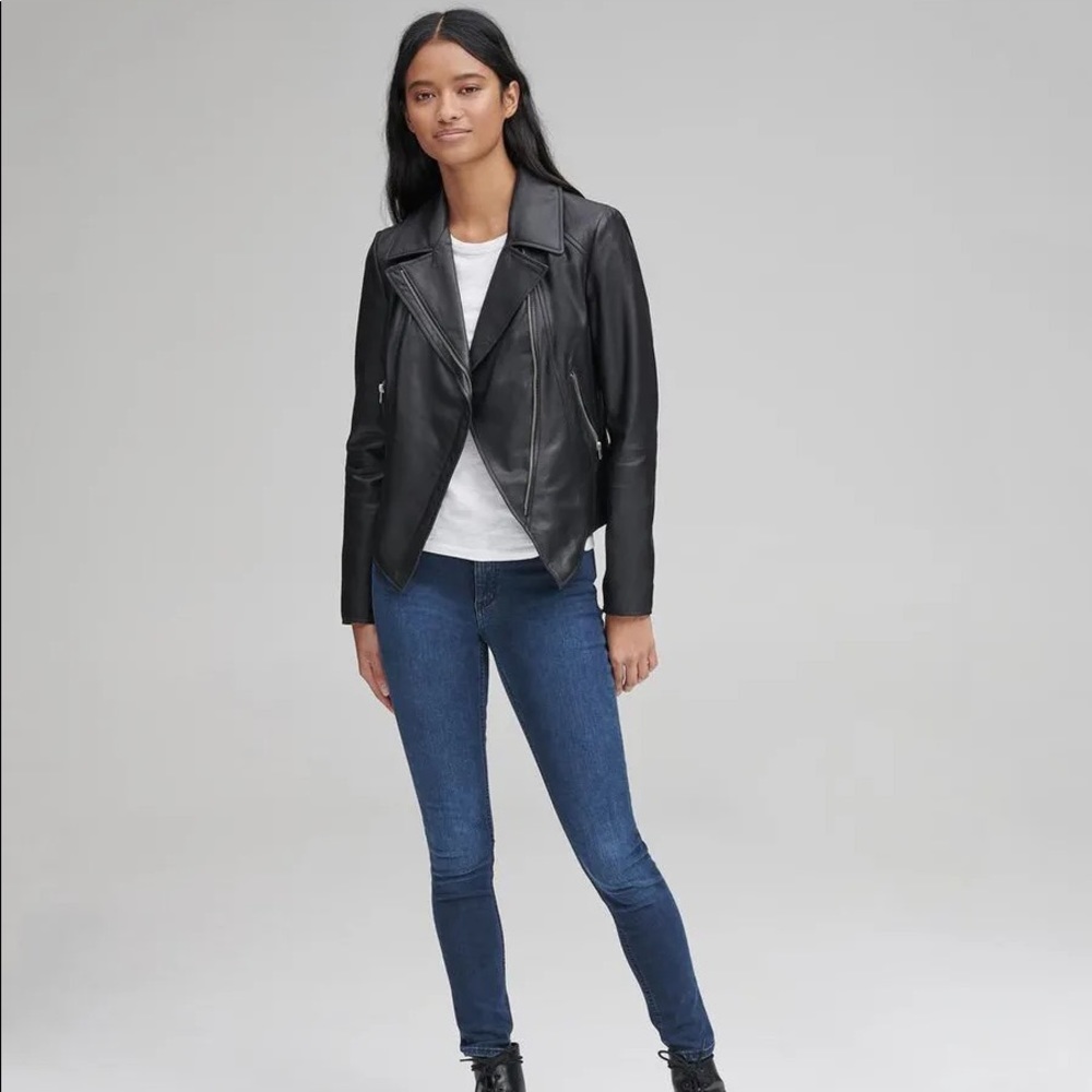 NWT MARC NEW YORK by ANDREW MARC
Bayside jacket